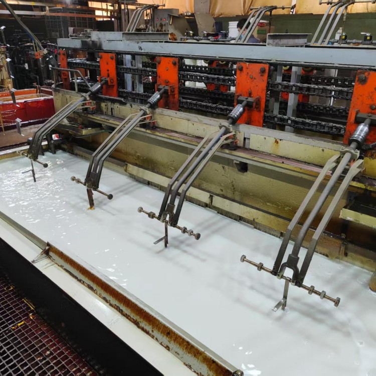 Proses Elektroplating 8-Langkah Lampu Kuat: Meningkatkan Kecantikan & Ketahanan untuk Candelier dan Loket, Lampu Dinding, Lampu Meja dan Lampu Lantai